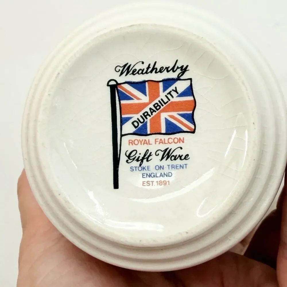 Vintage 1983 QUEEN ELIZABETH II Visit to the Cayman Islands Souvenir Mug - RARE